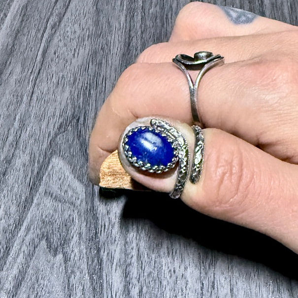 Lapis Lazuli Bypass Ring with Intricate Band