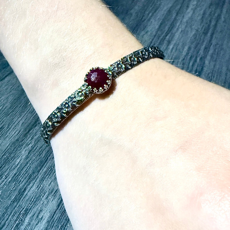 Sterling Silver Cuff Bracelet with Ruby Red Round Rose Cut Stone