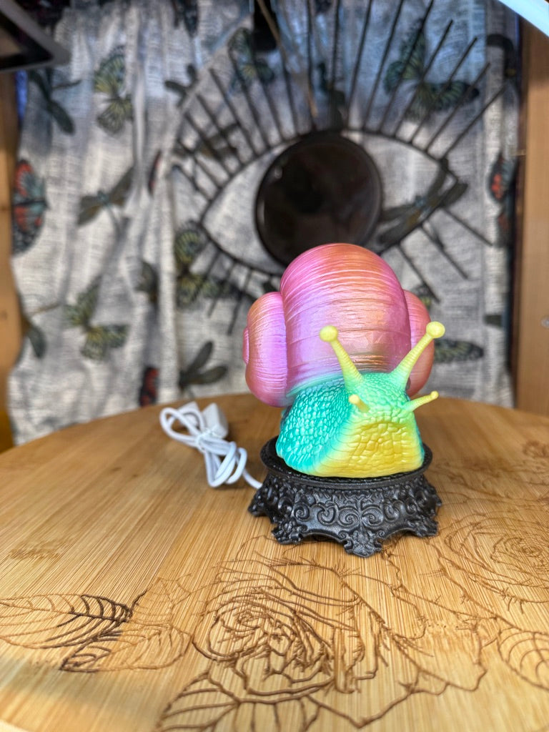Large Whimsical Snail RGB 3DP Table Light