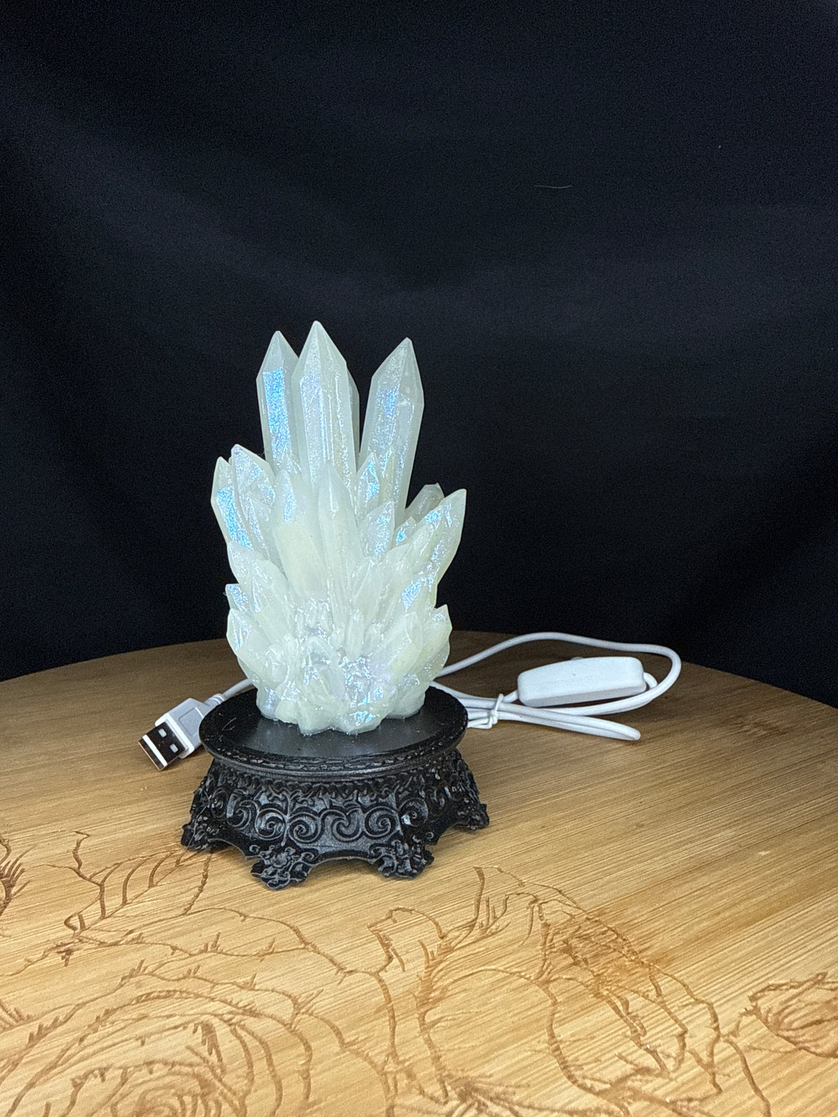 Glow in the Dark 3D Printed Resin Crystal Cluster RGB LED USB Light on Intricate Base