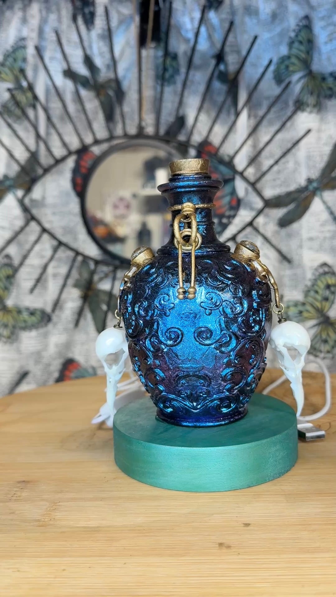 Potion Bottle Table Light w/ Bird Skulls