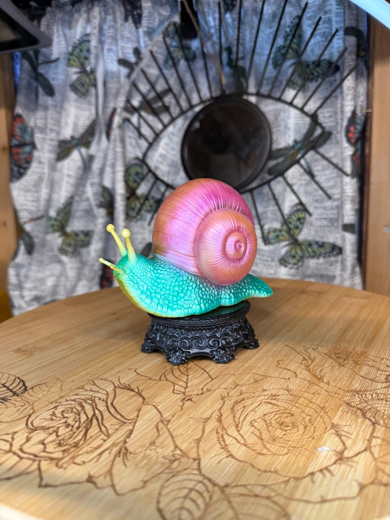 Large Whimsical Snail RGB 3DP Table Light