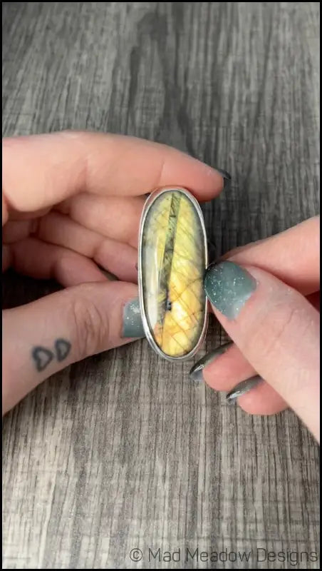 Beautiful Flashy Labradorite Large 20x50 Cabochon sterling Silver Statement Ring - Jewelry