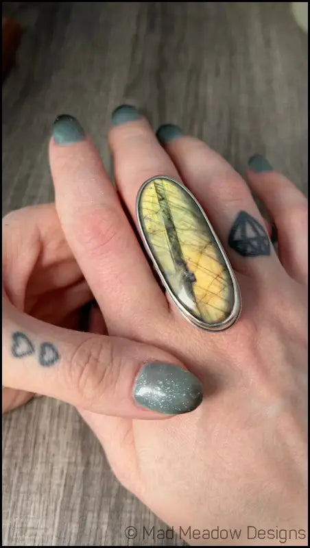 Beautiful Flashy Labradorite Large 20x50 Cabochon sterling Silver Statement Ring - Jewelry