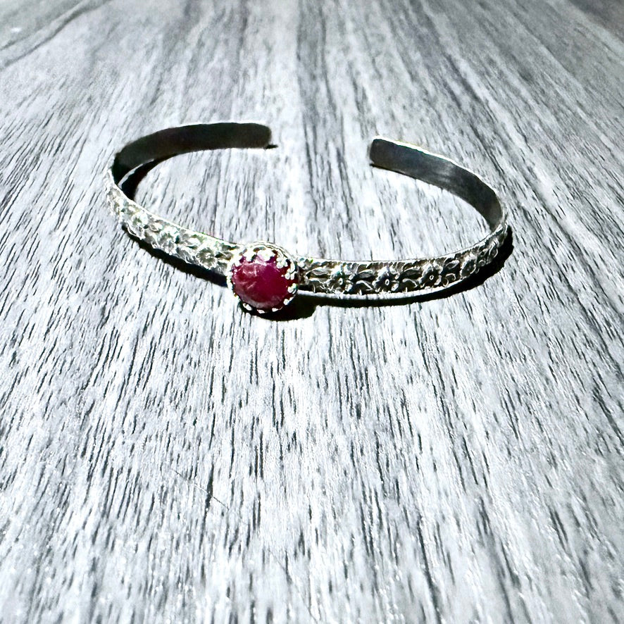 Sterling Silver Cuff Bracelet with Ruby Red Round Rose Cut Stone