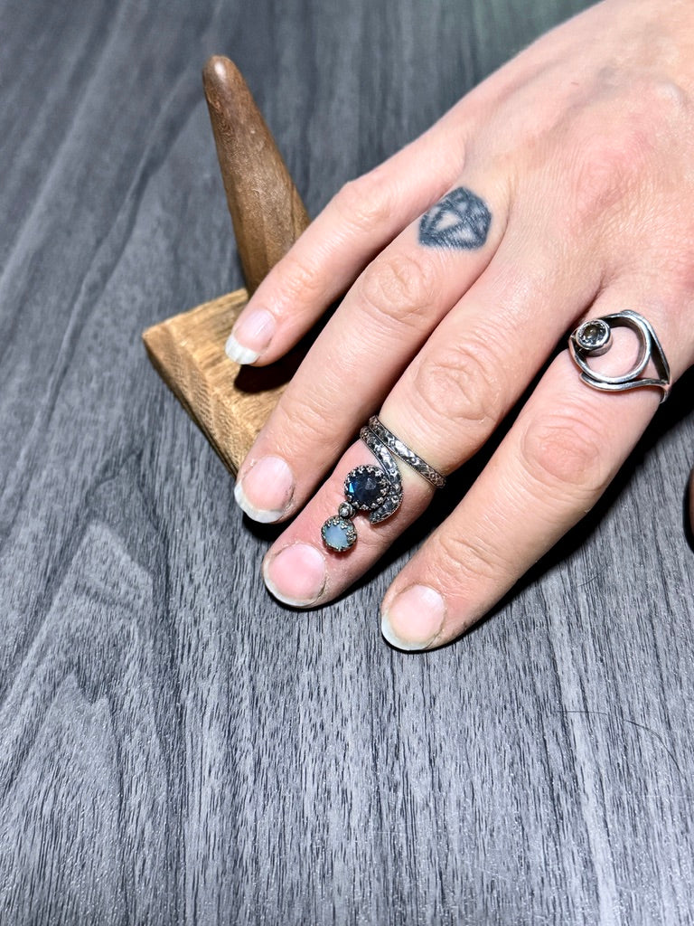 Articulated Labradorite & Chalcedony Bypass Ring with Intricate Band