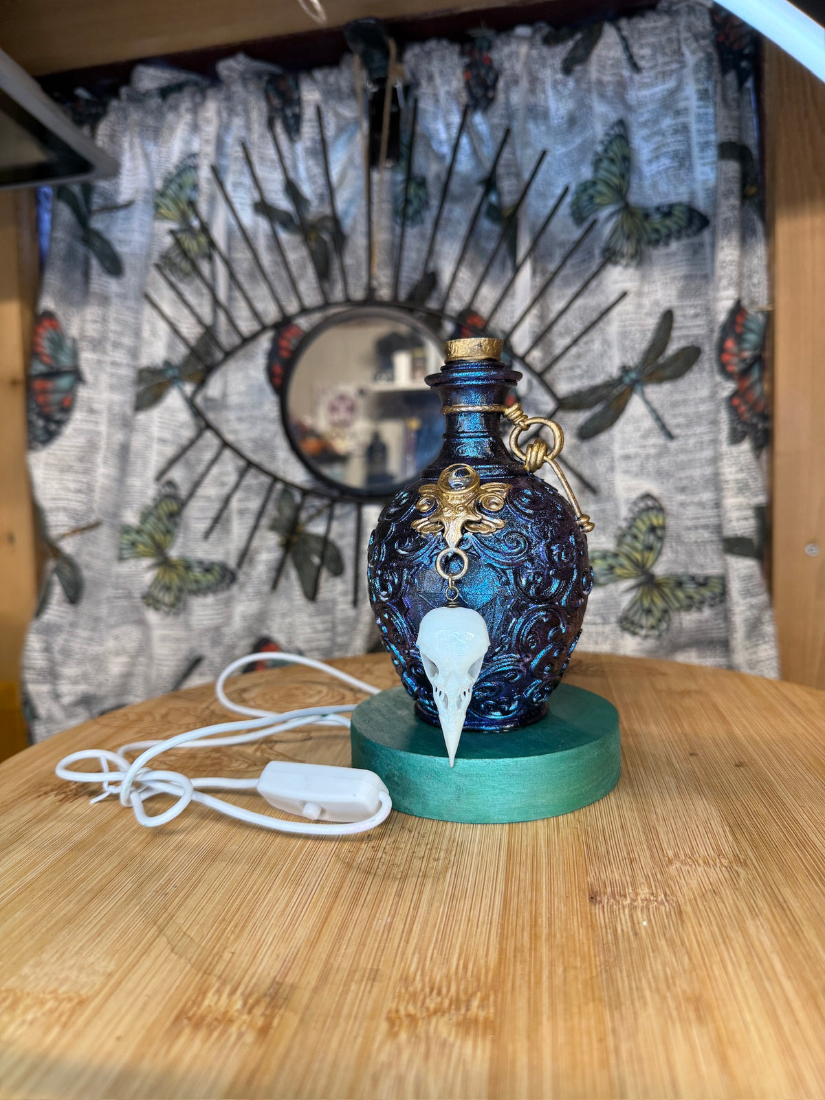 Potion Bottle Table Light w/ Bird Skulls