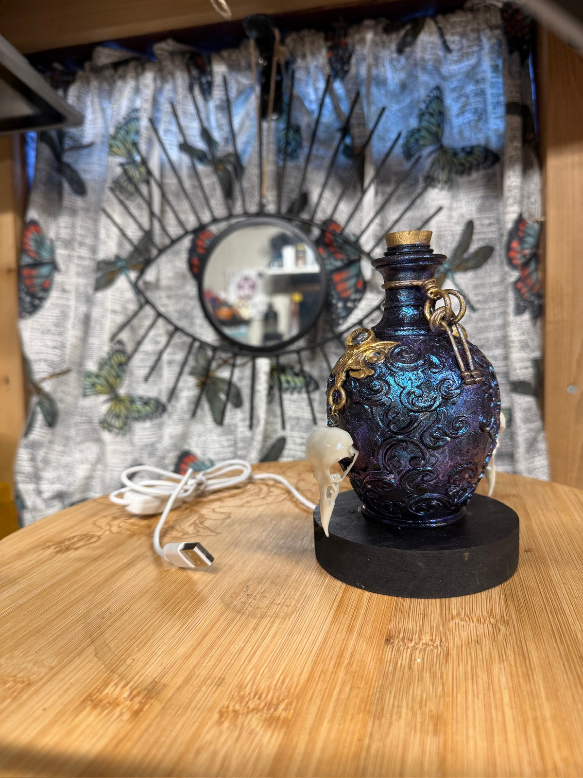 Potion Bottle Table Light w/ Bird Skulls