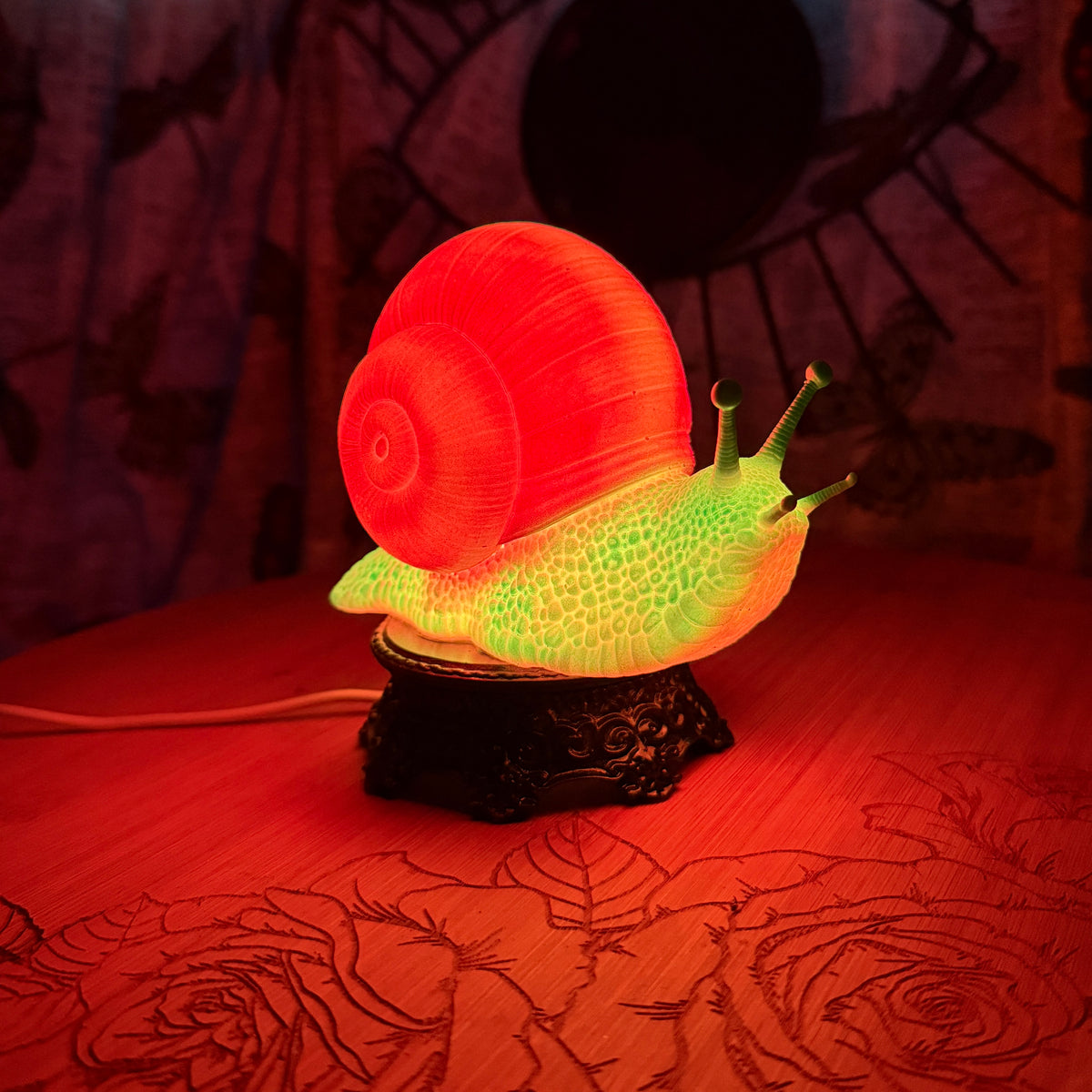 Large Whimsical Snail RGB 3DP Table Light