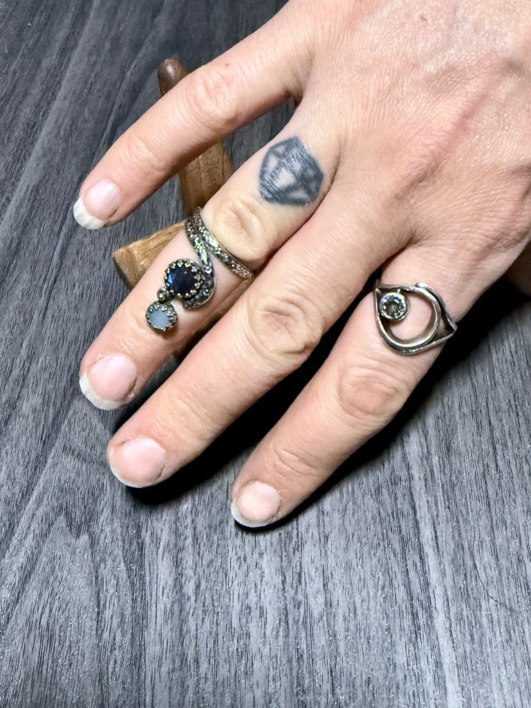 Articulated Labradorite & Chalcedony Bypass Ring with Intricate Band