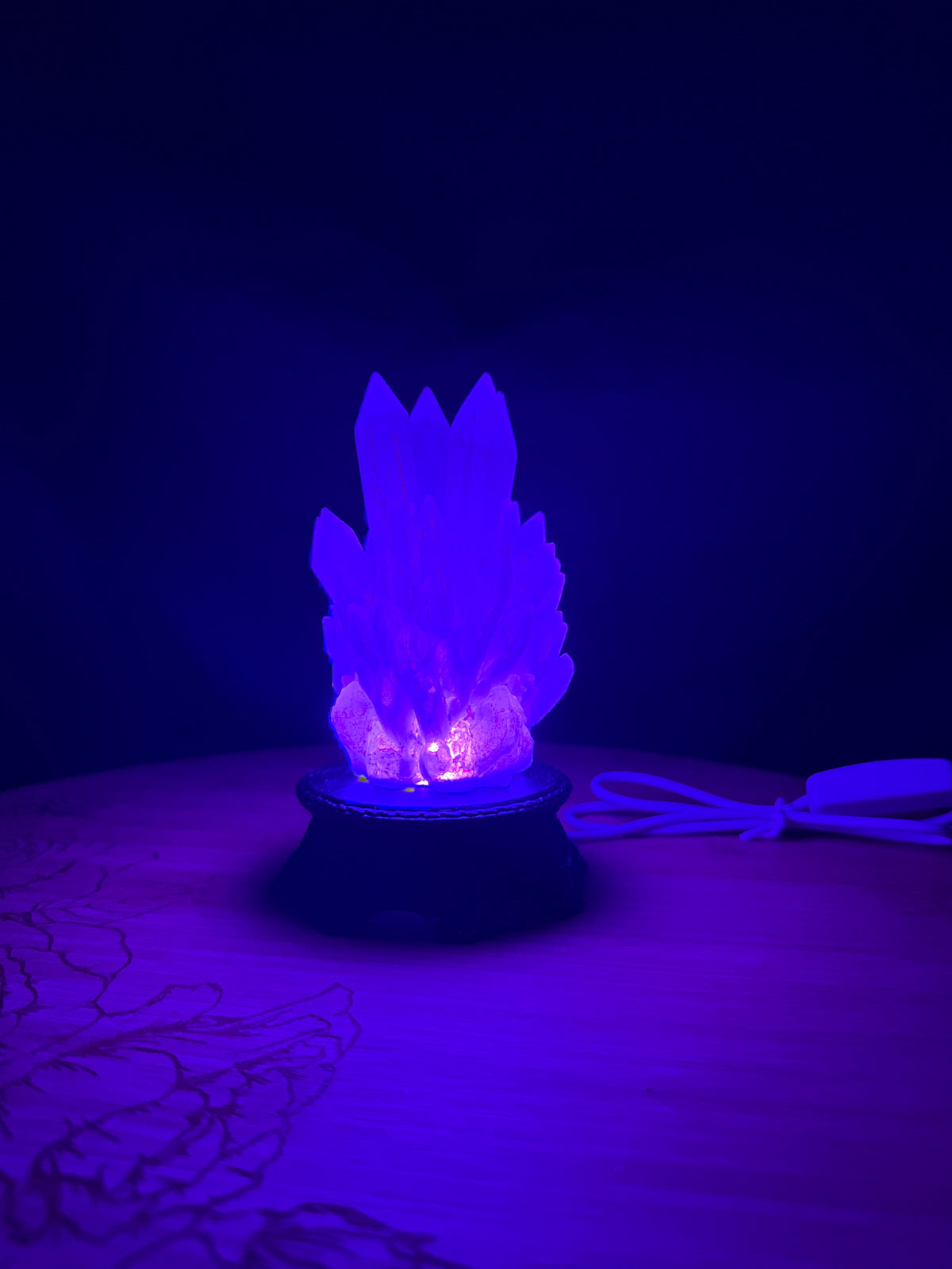 Glow in the Dark 3D Printed Resin Crystal Cluster RGB LED USB Light on Intricate Base