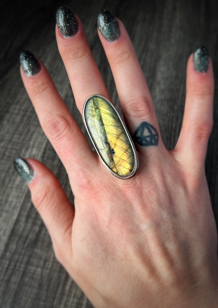 Beautiful Flashy Labradorite Large 20x50 Cabochon sterling Silver Statement Ring - Jewelry