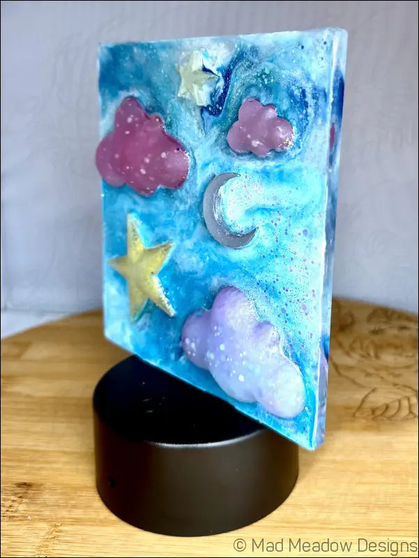 Captivating Night Sky Nightlight with Pink Clouds and Yellow Stars - Light