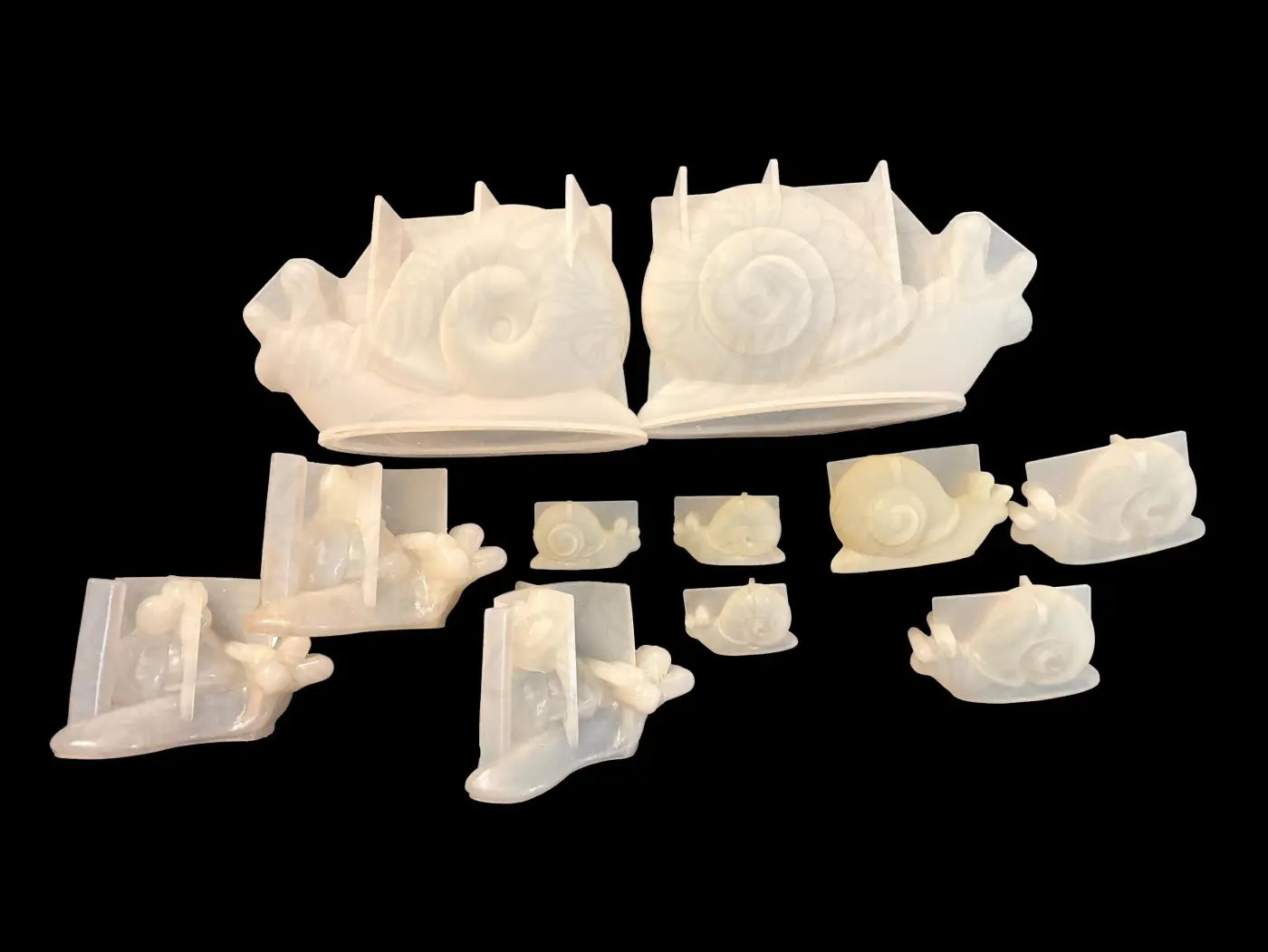 Destash 11Pcs Snail Resin Molds Silicone 2’’ - 6’’ sizes - Gently Used - Destash Supplies