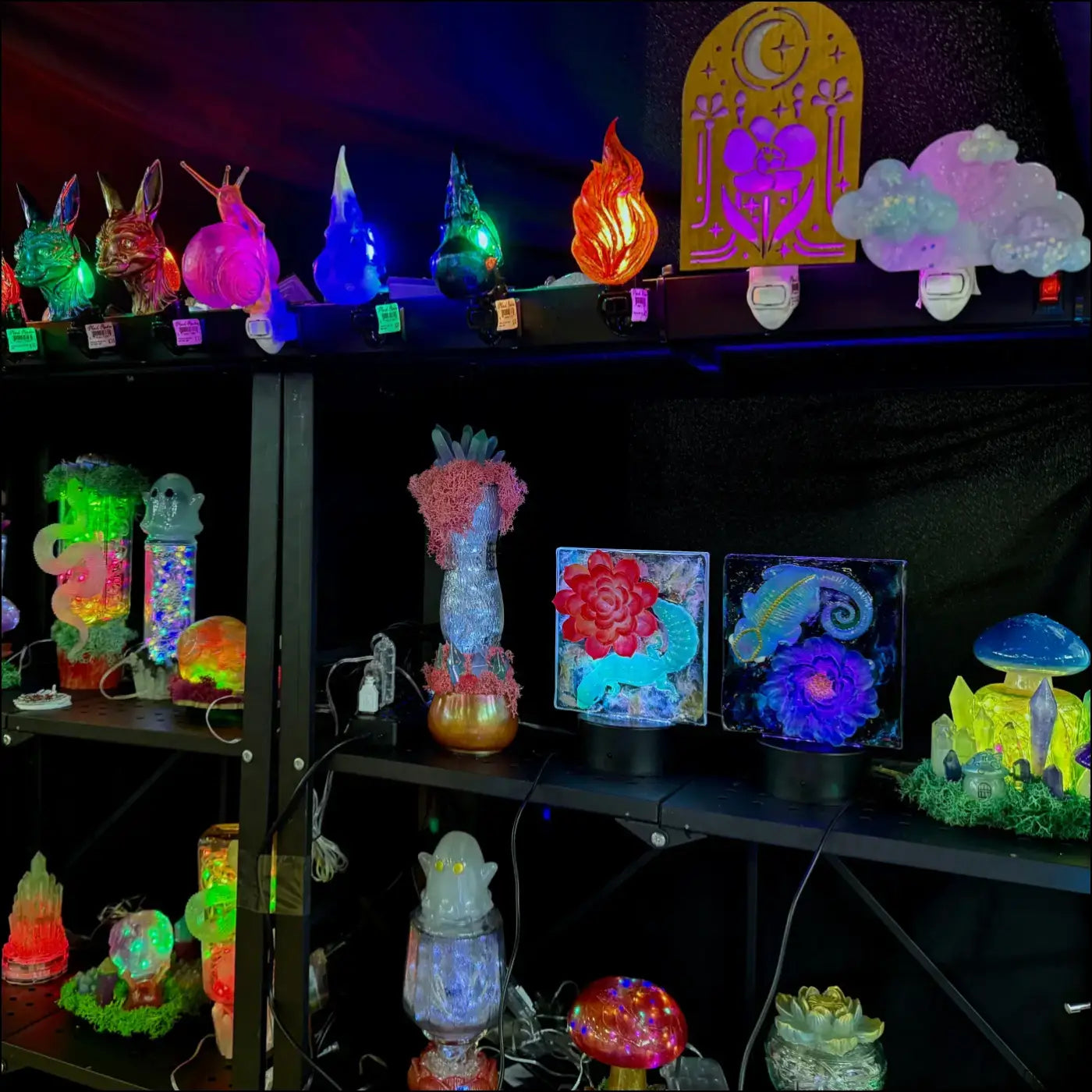 Flame Wall Night Light - Light 3DP Wall Plug