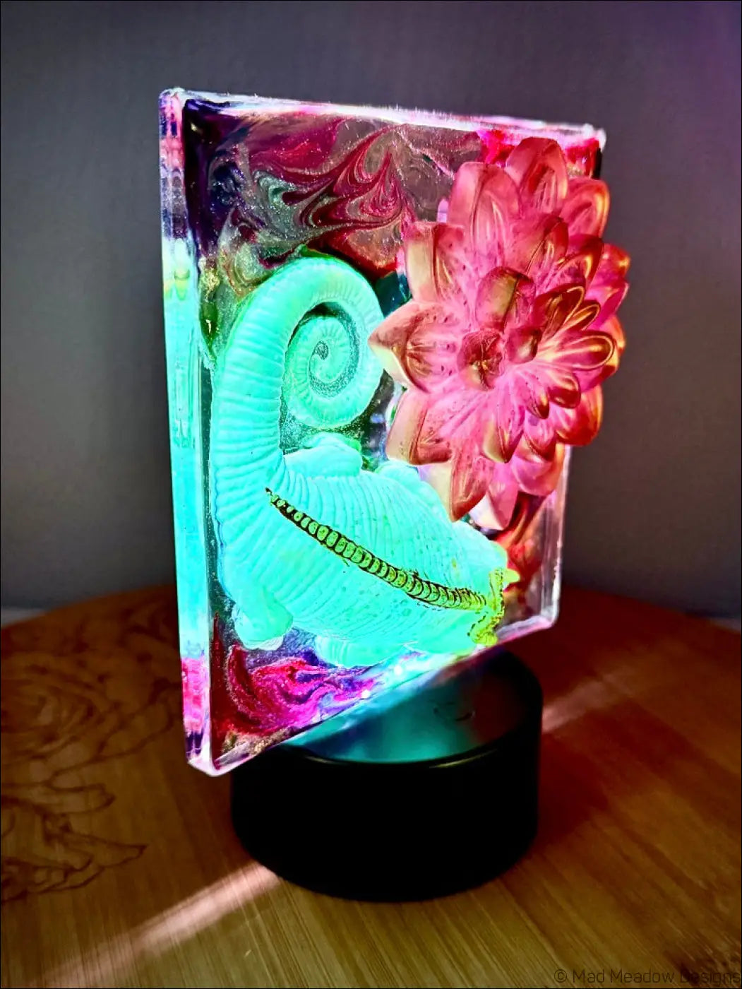 Glowing Chameleon and Vibrant Fuscia and Gold Flower RGB Color Change Night Light - Light