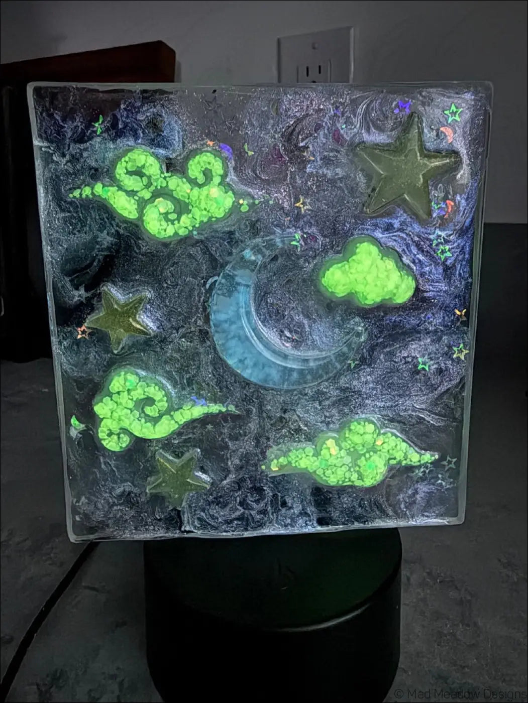 Glowing Square Night Sky Nightlight with Celestial Design and Embedded Stars - Light