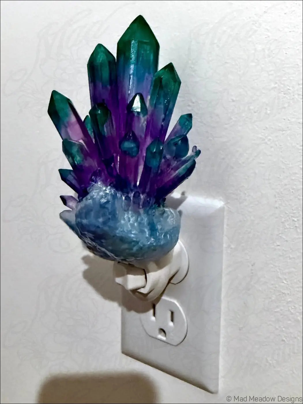 Fluorite Crystal 3D Printed Resin Wall Night Light - Light