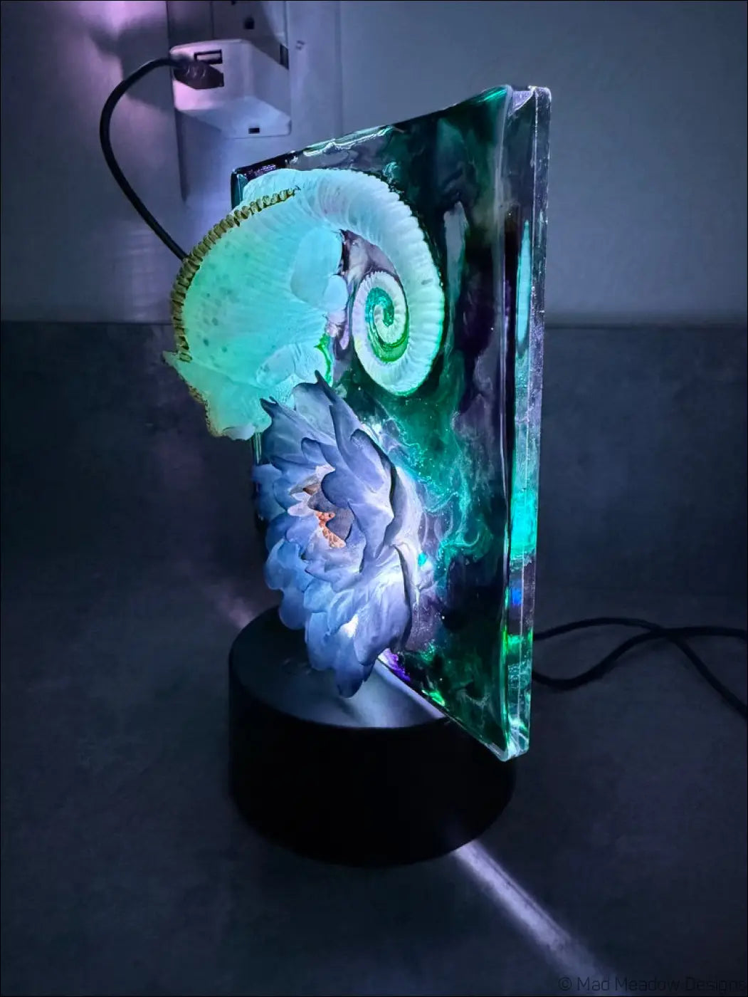 Whimsical Glowing Chameleon and Blue Flower RGB Color Change Night Light - Light